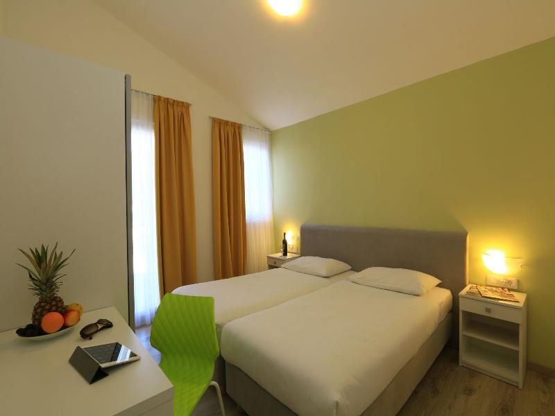 Aminess Vival Port9 Residence กอร์จูลา ภายนอก รูปภาพ